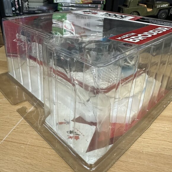 Mcfarlane Martin Brodeur Team Canada 2004 Black Jersey Figure NHL Sealed - Picture 3 of 4